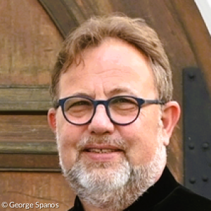 Pfarrer George Spanos